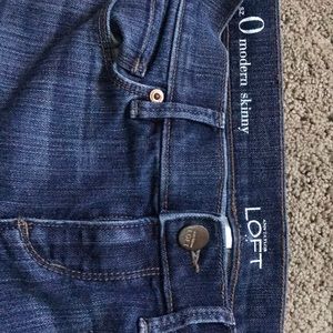 ANN TAYLOR LOFT skinny jeans
